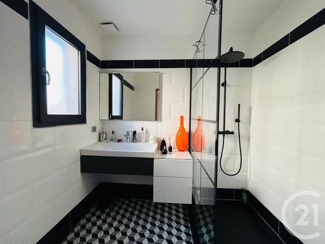 Maison à vendre - 5 pièces - 160 m2 - Saleilles - 66 - LANGUEDOC-ROUSSILLON