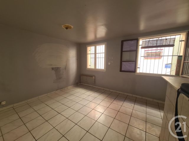 Appartement F2 à vendre - 2 pièces - 35 m2 - Perpignan - 66 - LANGUEDOC-ROUSSILLON