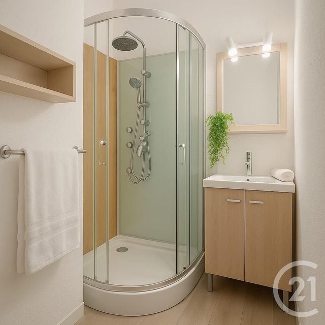 Afficher la photo en grand Appartement T2 à vendre - 2 pièces - 26,73 m2 - Canet En Roussillon - 66 - LANGUEDOC-ROUSSILLON